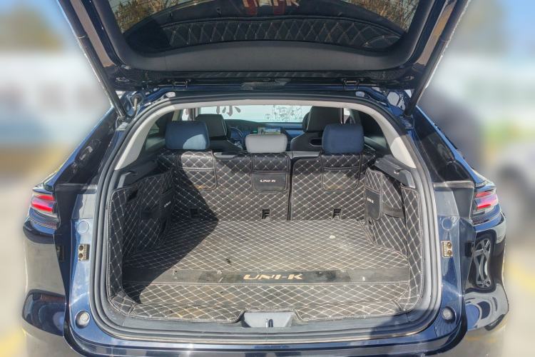 Used Changan UNI-K iDD 2023 Zhidian iDD 1.5T 135km Smart & Fun Model
