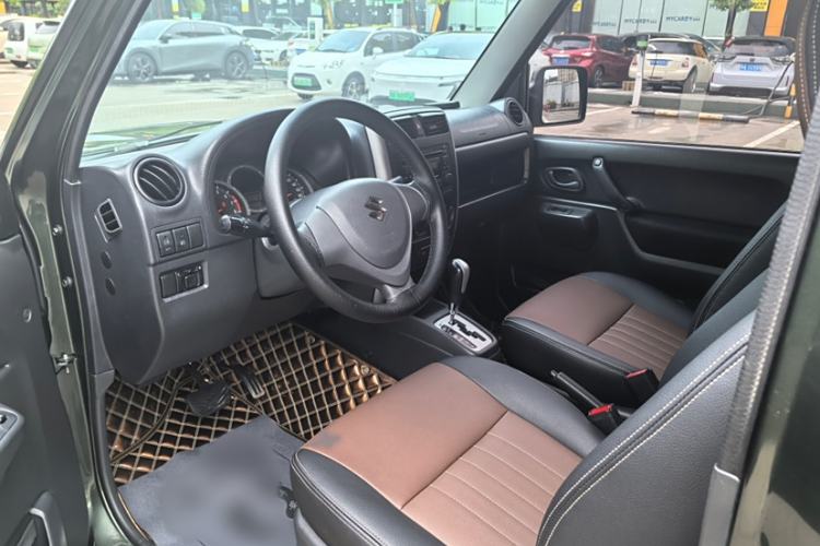 Used Suzuki Jimny 2015 1.3 AT JLX
