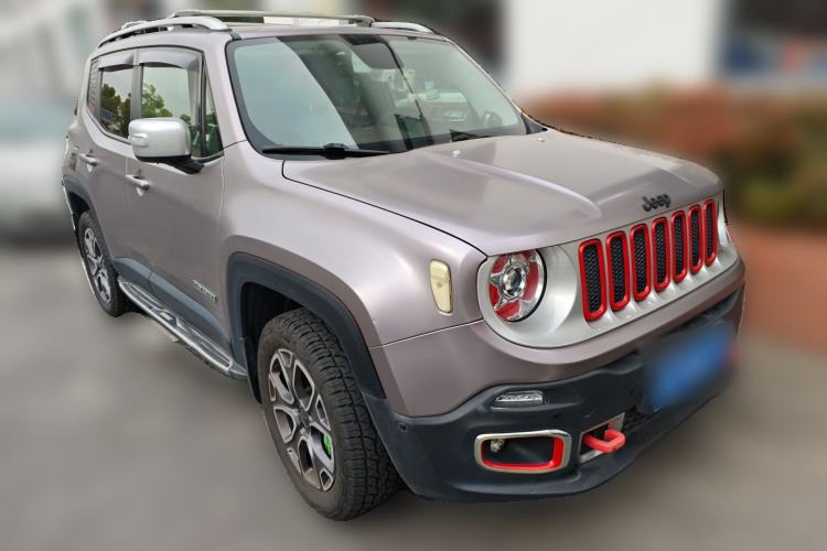 Used Jeep Renegade 2016 1.4T Automatic Smart Edition Front Right 45 Deg