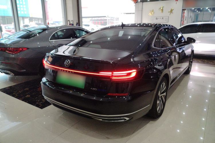 Used Volkswagen Passat New Energy 2023 430 PHEV Hybrid Elite Edition Rear Right 45 Deg