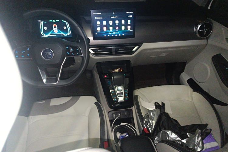 Used BYD Yuan Pro 2021 401 km Deluxe Version Center Console