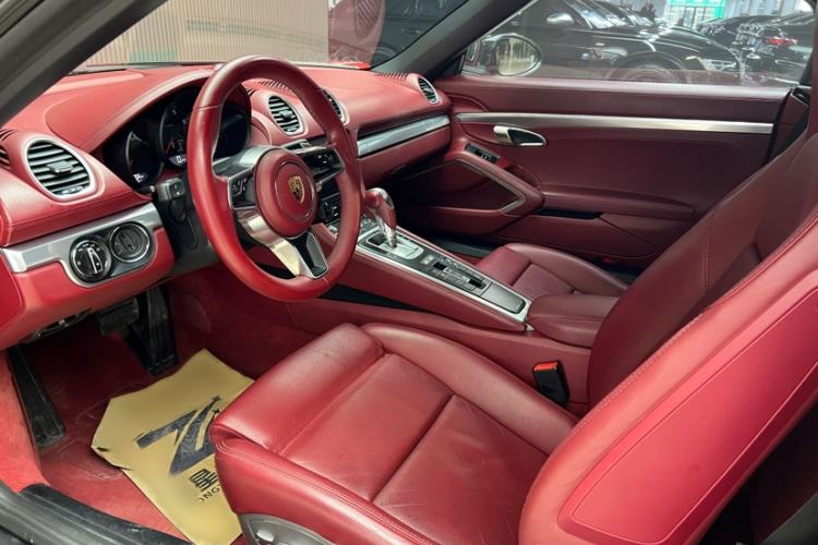 Used Porsche 718 2016 Boxster 2.0T
