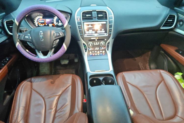 Used Lincoln MKX 2015 2.0T Four-Wheel Drive Luxury Edition Center Console