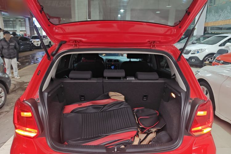 Used Volkswagen Polo 2018 1.5L Automatic Enjoyment Model
