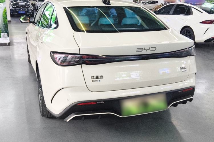 Used BYD Seal 06 New Energy 2025 DM-i Intelligent Drive 120KM Flagship Model
