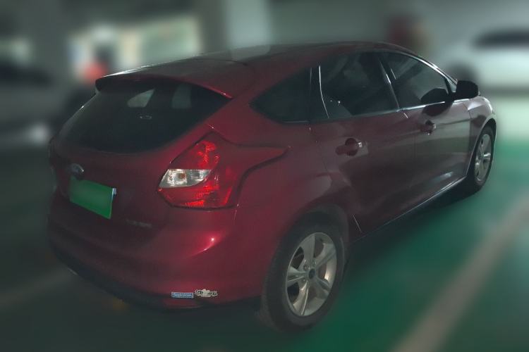 Used Ford Focus 2012 Hatchback 1.6L Automatic Fashion Edition
