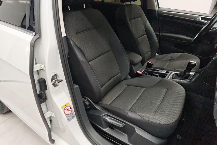 Used Volkswagen Golf 2015 1.4TSI Automatic Comfort Model