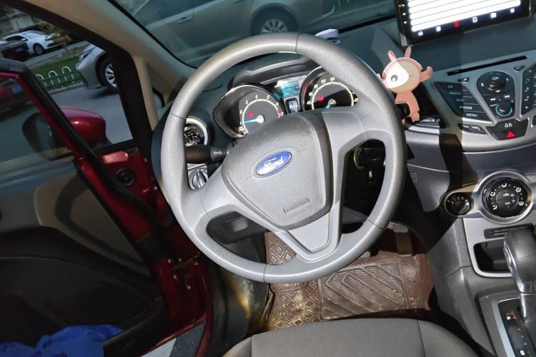 Used Ford Fiesta 2013 Hatchback 1.5L Automatic Fashion Edition