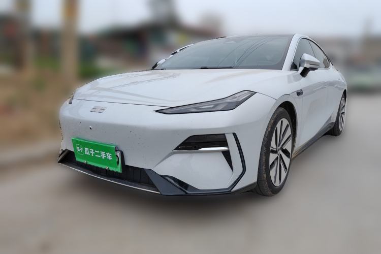 Used Geely Galaxy E8 2024 665 km Range Rear-Drive Starship Long-Range Version