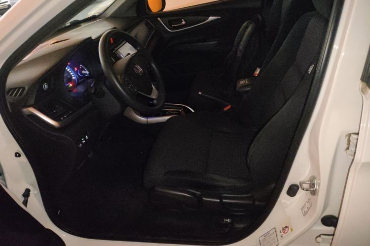 Used Honda Crider 2016 1.8L CVT Luxury Edition Left Front Seat