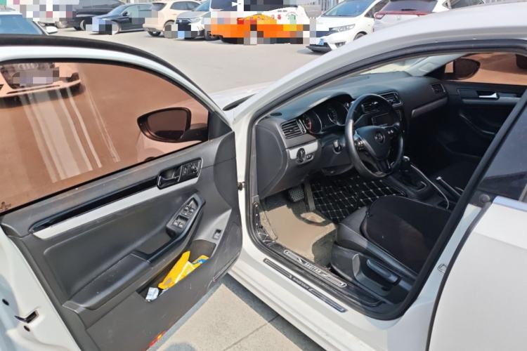 Used Volkswagen Sagitar 2018 1.6L Automatic Comfort Model
