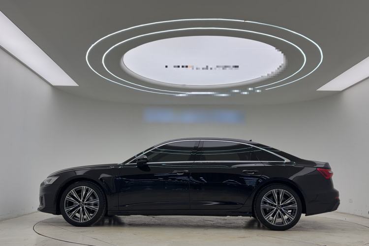 Used Audi A6L 2022 40 TFSI Luxury Dynamic Model
