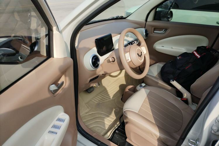 Used Wuling Hongguang MINIEV 2025 Four-Door Version Advanced Edition
