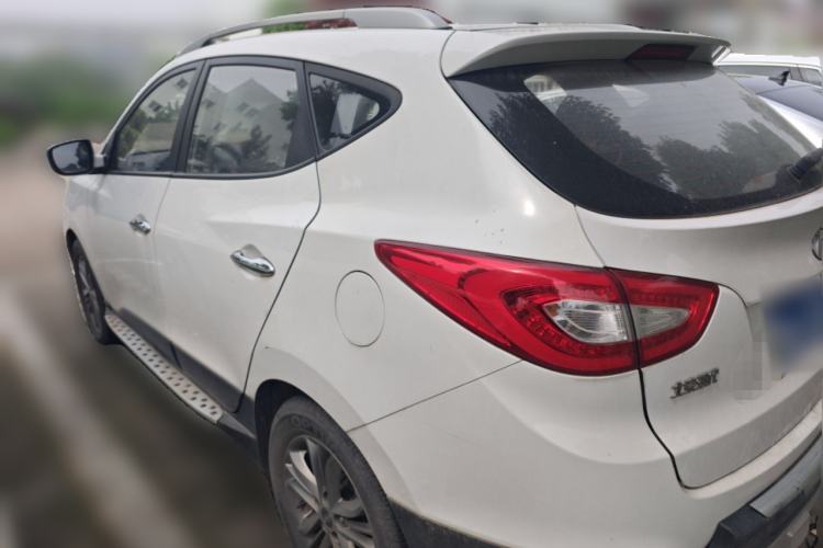 Used Hyundai ix35 2013 2.0L Automatic Two-Wheel Drive Smart GLS China IV Standard Rear Left 45 Deg