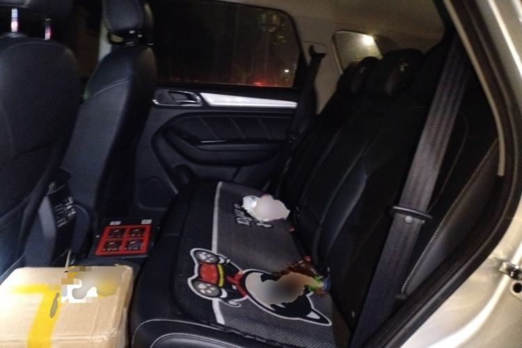 Used Roewe RX5 New Energy 2017 ERX5 EV400 Electric Internet Luxury Edition
