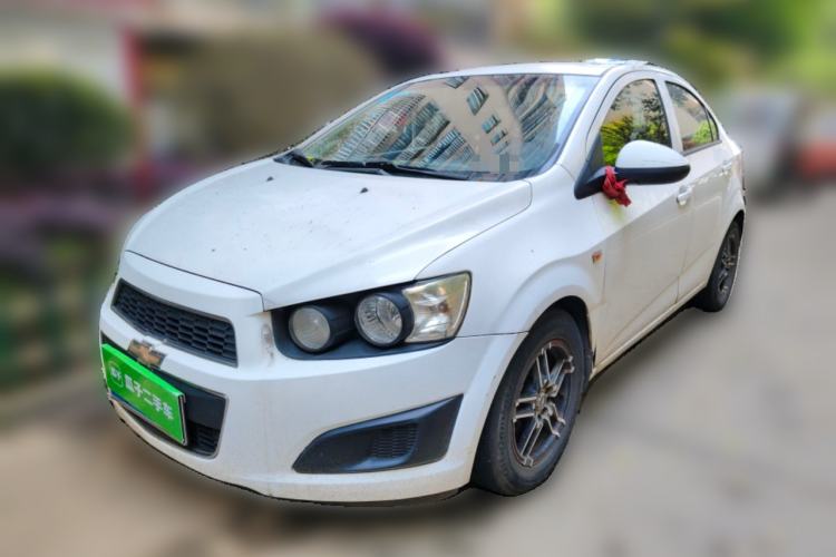 Used Chevrolet Aveo Sonic 2011 Sedan 1.4L MT SL