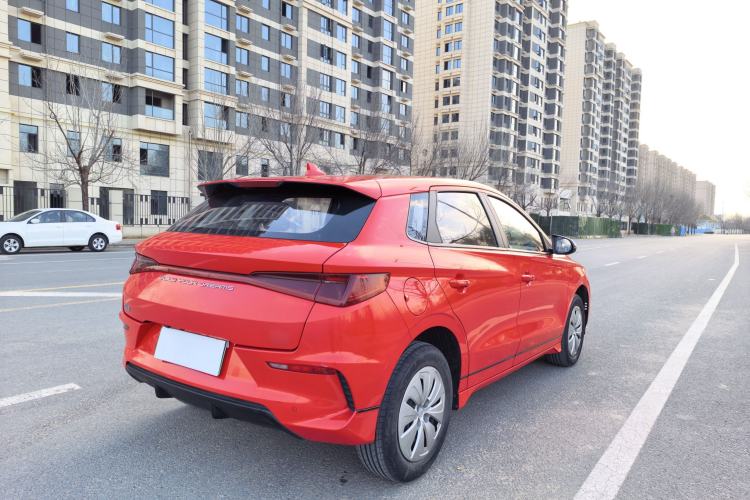 Used BYD e2 2019 Standard Range Version – Yue·Standard Model Exterior 3