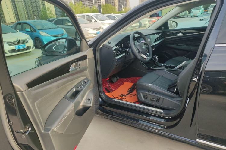 Used Volkswagen Passat 2024 380TSI Luxury Edition
