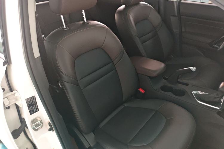 Used GAC Trumpchi GS4 2017 200T G-DCT Two-Wheel Drive Elite Edition
