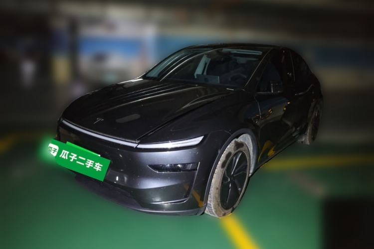 Used Tesla Model Y 2025 Long-Range All-Wheel Drive First Edition