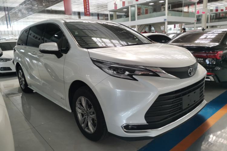 Used Toyota SIENNA 2024 2.5L Hybrid Comfort Edition