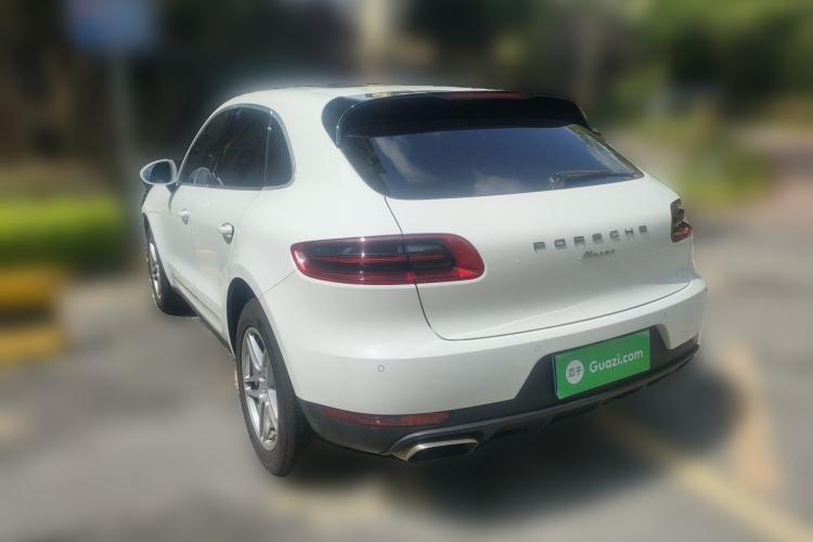 Used Porsche Macan 2017 Macan 2.0T Rear Left 45 Deg