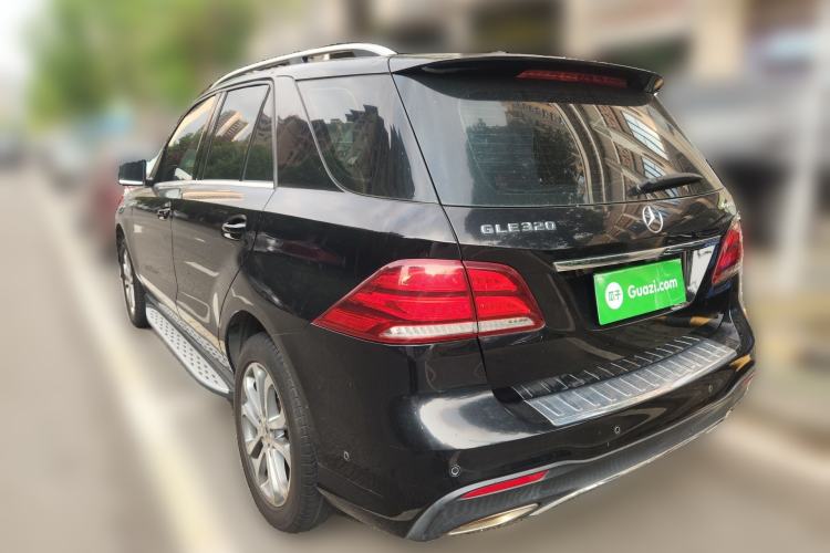 Used Mercedes-Benz GLE 2017 GLE 320 4MATIC Dynamic Model Rear Left 45 Deg