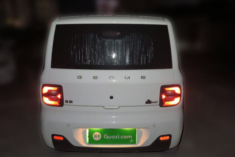 Used Geely Galaxy Panda 2023 Panda Mini 200km Endurance Bear
