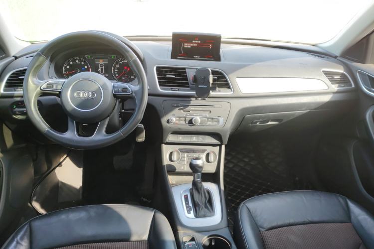 Used Audi Q3 2018 30th Anniversary Edition 30 TFSI Fashion Model
