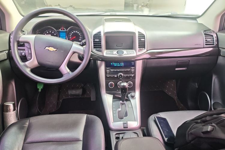 Used Chevrolet Captiva 2015 2.4L Two-Wheel Drive Urban Version 7 Seats

