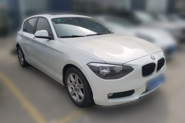 Used BMW 1 Series 2013 Revised 116i Leading Edition Front Right 45 Deg
