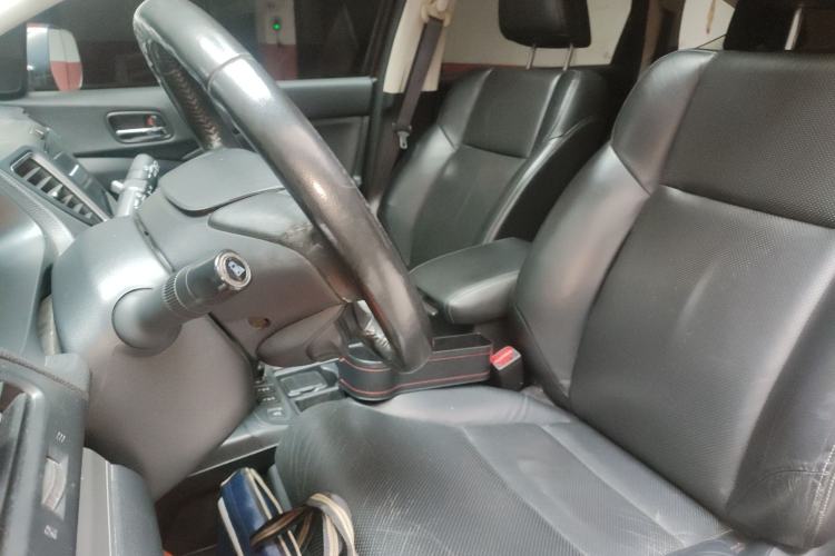 Used Honda CR-V 2015 2.4L two-wheel drive luxury version Left Front Seat