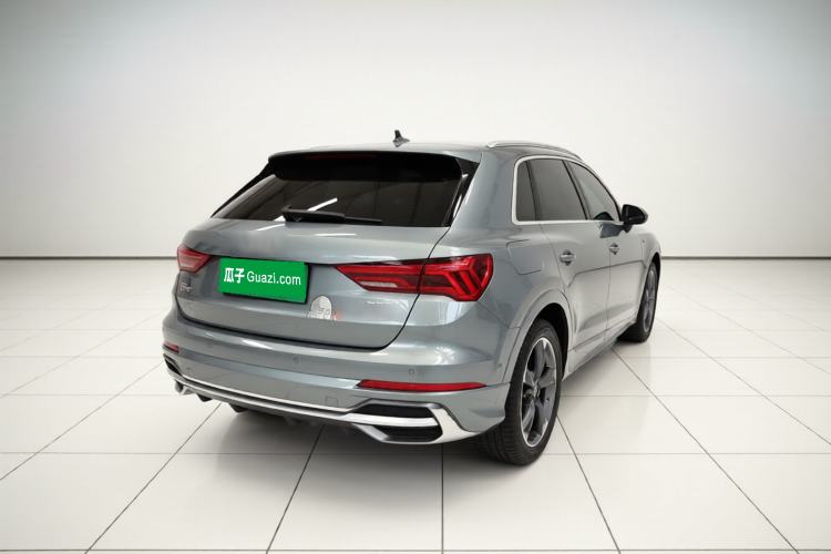 Used Audi Q3 2021 35 TFSI Fashion Dynamic Model
