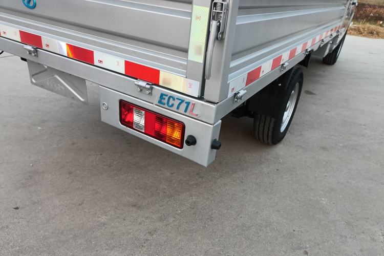 Used Ruichi EC71 2024 EC71L Cargo Pioneer I Model 41.85 kWh