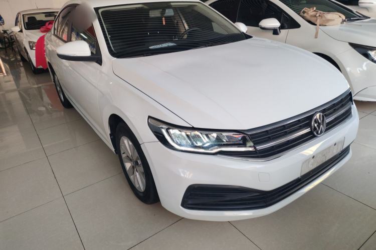 Used Volkswagen Bora 2021 1.5L Automatic Fashionable Smart Connectivity Version Front Right 45 Deg