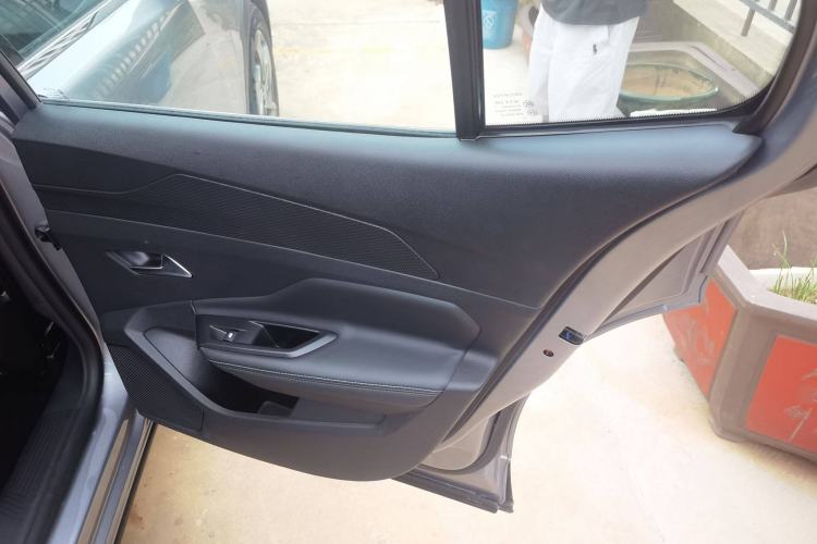 Used Peugeot 408X 2023 Gravity Edition
