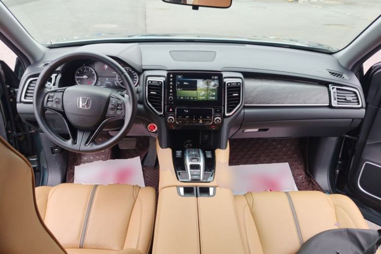 Used Honda UR-V 2020 370TURBO Two-Wheel Drive Luxury Edition
