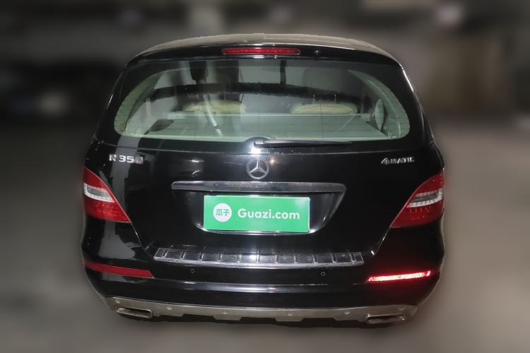 Used Mercedes-Benz R-Class 2010 R 350 L 4MATIC Rear