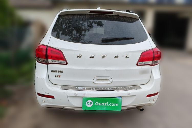 Used Haval H6 2016 Upgraded Model 1.5T Manual Two-Wheel Drive Urban Version Rear