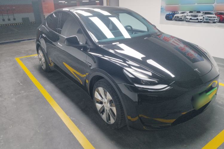 Used Tesla Model Y 2022 Rear-Wheel-Drive Version
