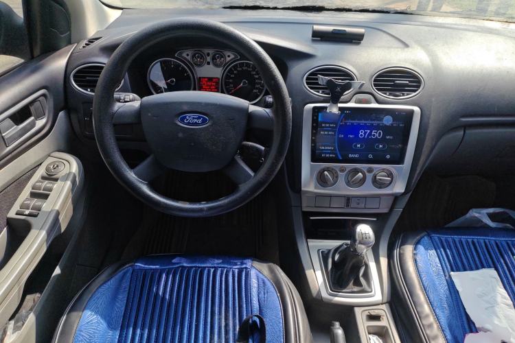 Used Ford Focus 2013 Hatchback Classic 1.8L Manual Base Model
