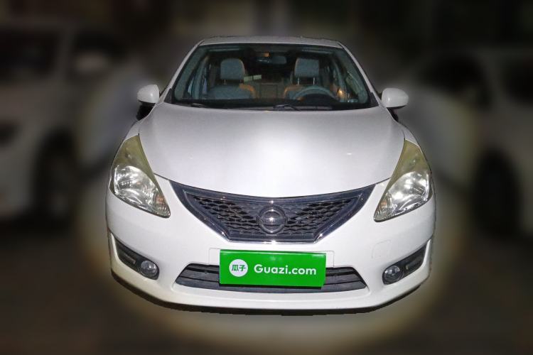 Used Nissan Tiida 2011 1.6L CVT Smart Version Front