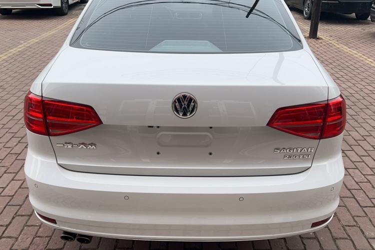 Used Volkswagen Sagitar 2017 230TSI Automatic Comfort Version