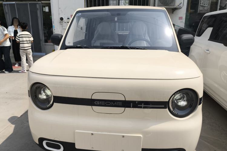 Used Geely Galaxy Panda 2025 210 km – Yuanqi Bear