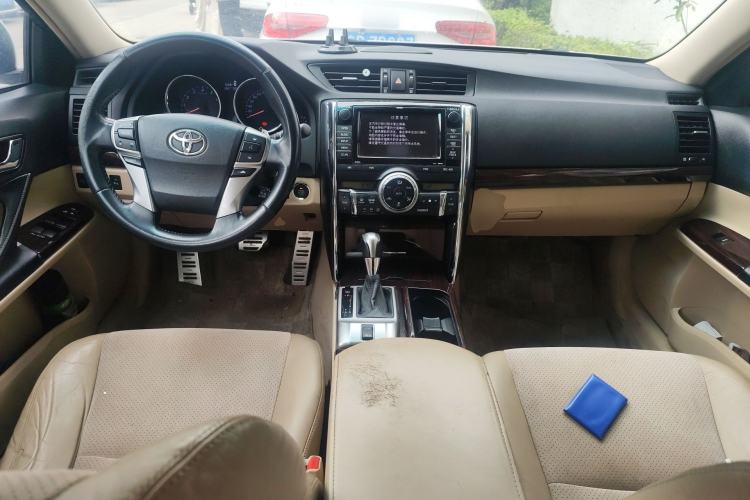 Used Toyota Reiz 2010 3.0V Fashion Flagship Edition
