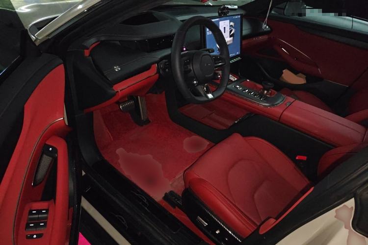 Used Xiaomi Auto SU7 2024 Four-Wheel Drive Ultra-Long Range Advanced Intelligent Driving Max Edition
