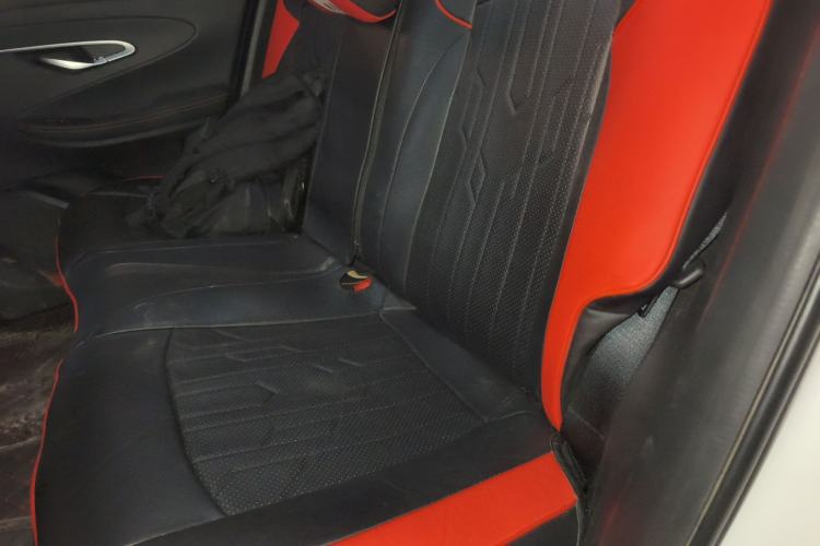 Used CHANGAN UNI-T 2022 2.0T Prestige Version Left Rear Seat