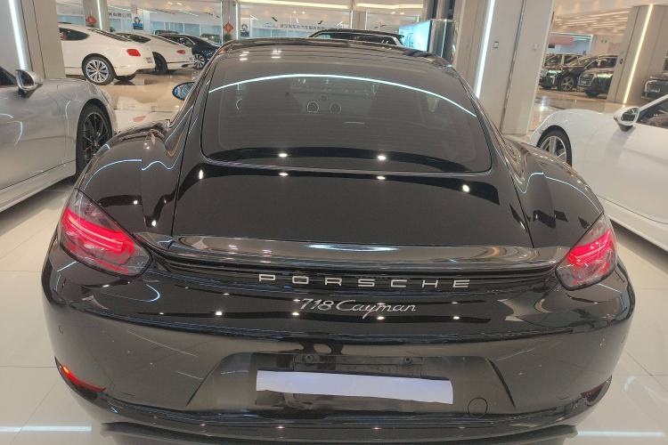 Used Porsche 718 2022 Cayman 2.0T
