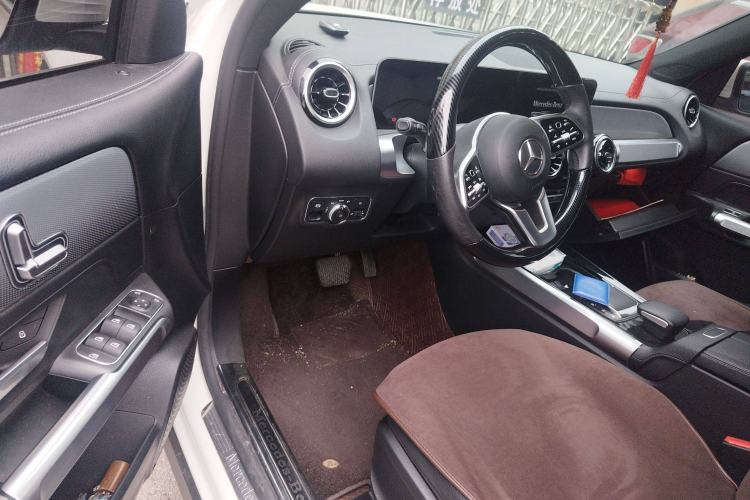 Used Mercedes-Benz GLB 2020 GLB 180 Dynamic Edition Driver Seat