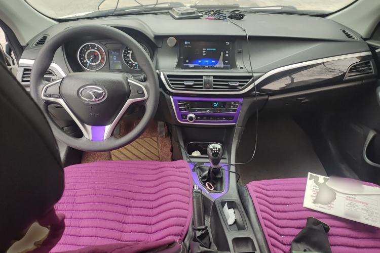 Used Soueast V5 Lingzhi 2015 Plus 1.5L Manual Smart Edition
